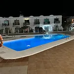 Poetry Tu Oasis Favorito Διαμέρισμα