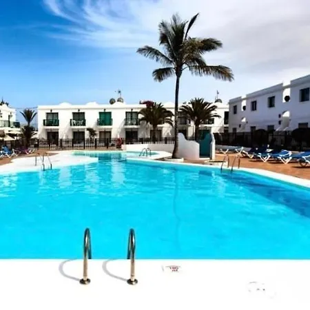 Poetry Tu Oasis Favorito شقة كوراليهو